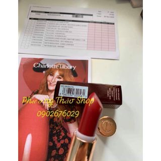 Son Charlotte Tilbury