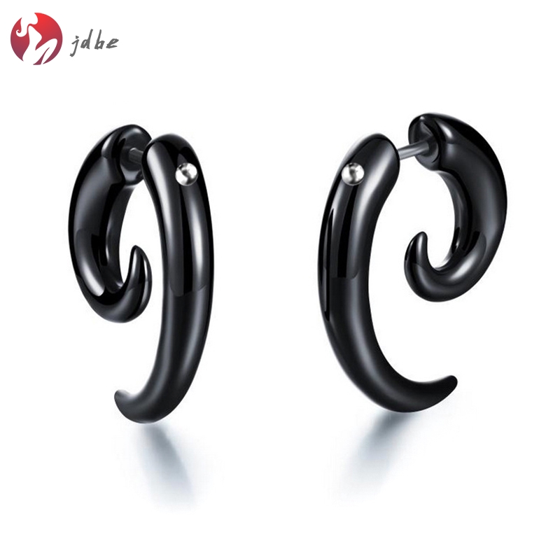 Đôi Khuyên Tai Hình Sừng Trâu Cá Tính Cho Nam