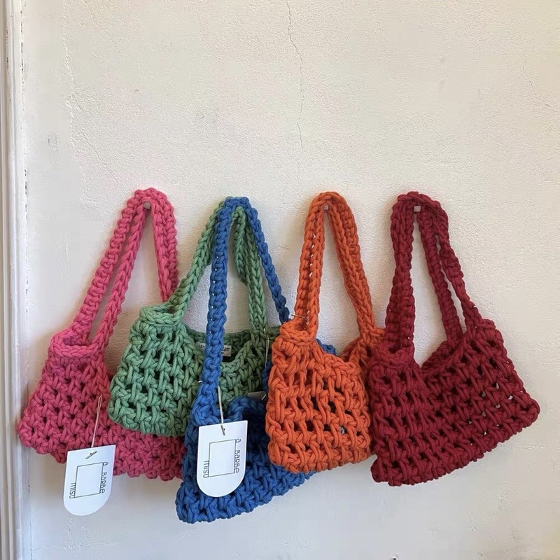 CARLYN SHOULDERBAG. TÚI LỨOI ĐEO VAI, KÈM TÚI VẢI