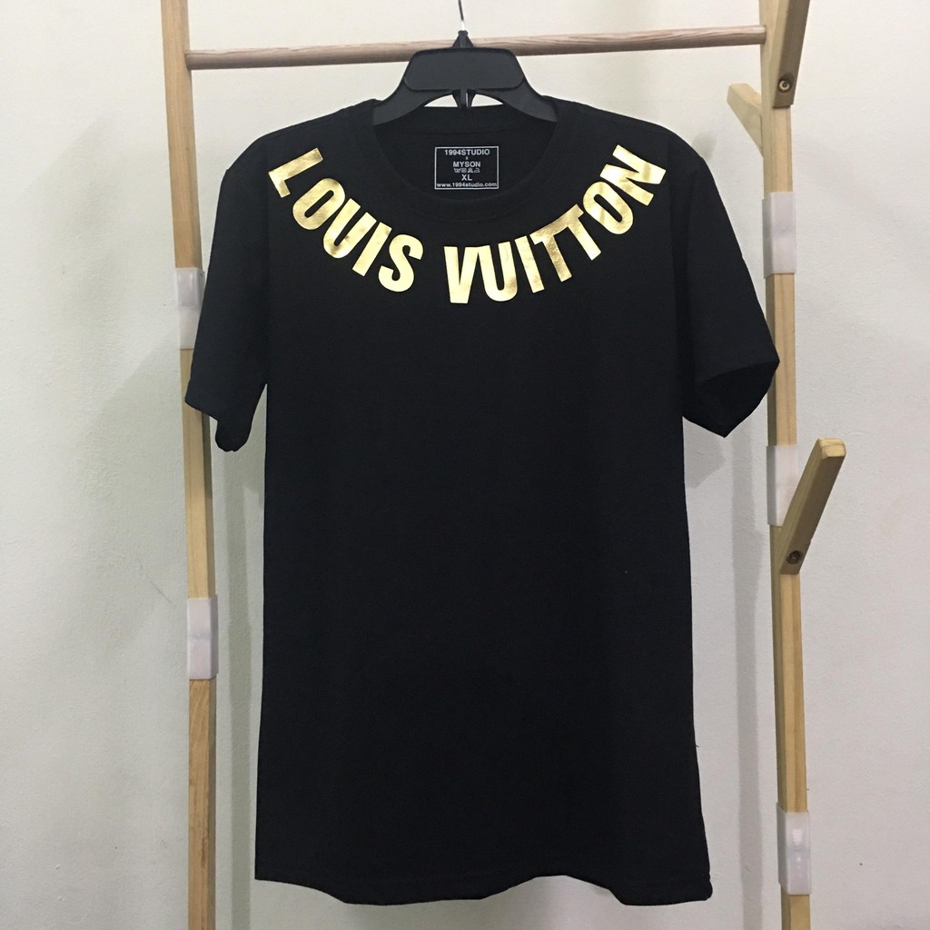 Áo Thun Ngắn Tay Unisex LUONVUITUOI vòng cổ Nhũ Vàng kèm video ảnh thật | BigBuy360 - bigbuy360.vn