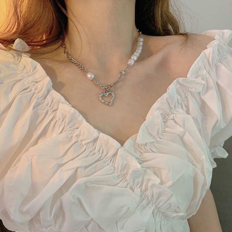 Vòng cổ Mặt Trái Tim Đính Ngọc Trai