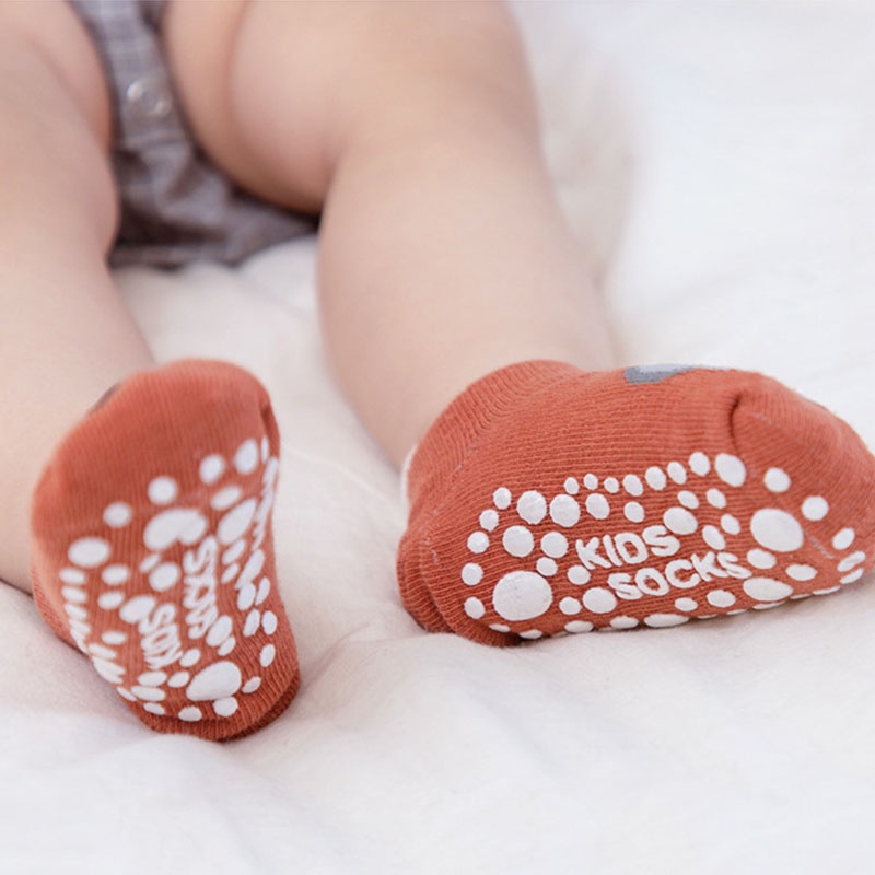 Vớ cotton mềm chống trượt in hình thú vật hoạt hình đáng yêu kiểu xuân thu cho bé
