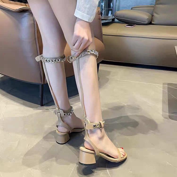 Giày Sandal Cao Gót Dày Quai Xích Kim Loại Thời Trang Mùa Hè Hàng Mới Dành Cho Bạn Nữ 2022