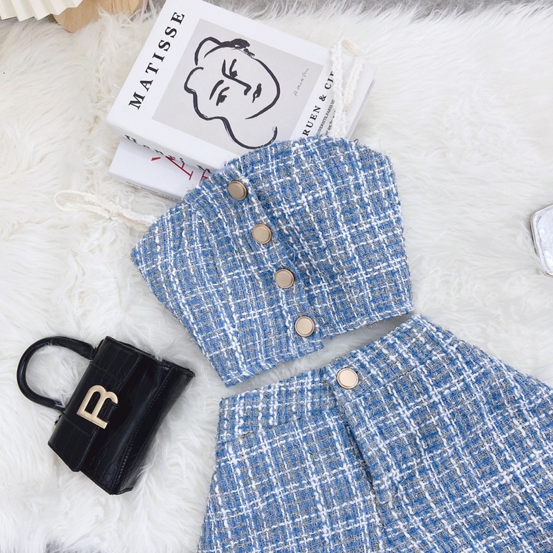 SET BỐ HAI DÂY NÚT KIM LOẠI + SHORT XANH