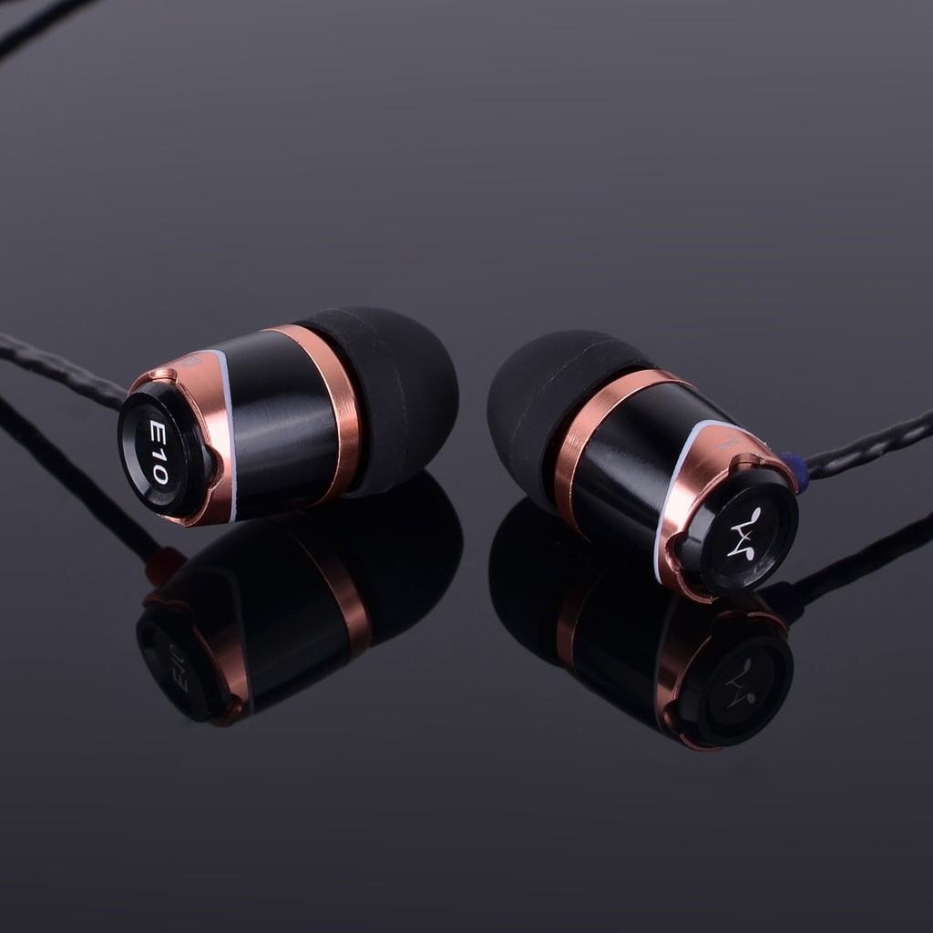 SoundMAGIC E10 original headset Stereo In-Ear 3.5mm Music Earphone without Microphone- Black/Gold