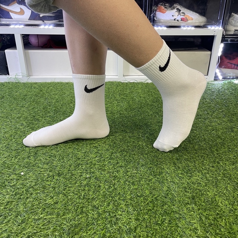 Tất Thể Thao Nike Cổ Cao Cao Cấp, Năng Động, Thời Trang