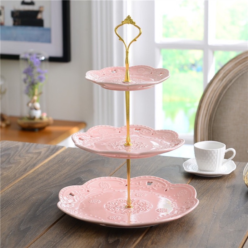 Khay sứ ba tầng mầu hồng viền vàng trụ thép Huydecor