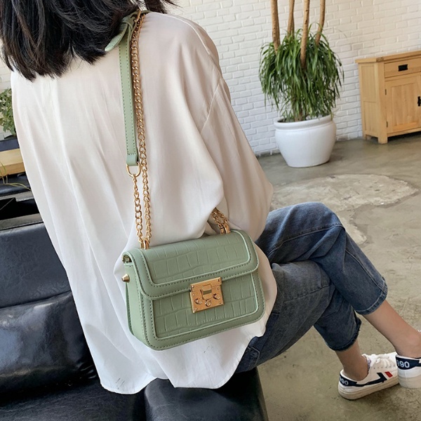 Túi Xách Nữ Đi Chơi, Đi Làm Đeo Chéo, Đeo Vai Họa Tiết Khoá Bấm Thời Trang Cao Cấp TX026