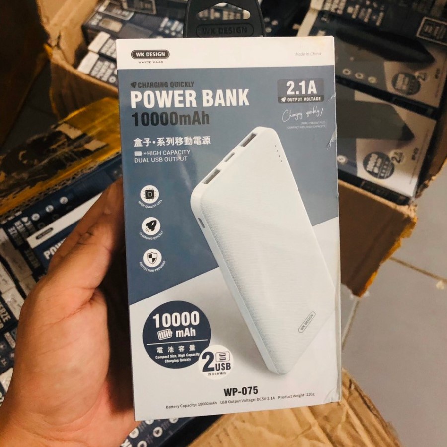 Sạc Dự Phòng 10000mahHàng Chính HãngCục Sạc Dự Phòng 10000mah Thiết Kế Tinh Tế Với Màn Hình Led Đi Kèm 2 Cổng Ra