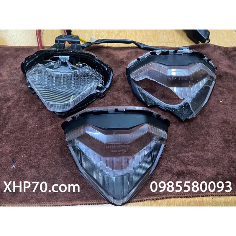 Mặt kính/ Mica đèn hậu Winner X Zin chính hãng Honda