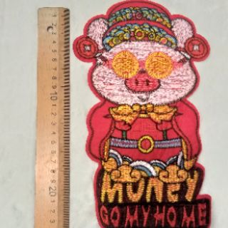 Hình may trang trí lên áo thun