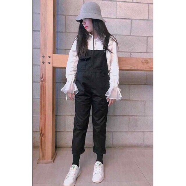 Yếm quần kaki dáng rộng cực xinh | BigBuy360 - bigbuy360.vn