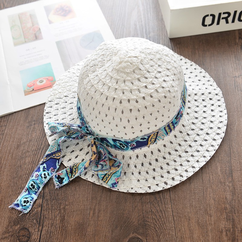 Bộ trang phục 2 món Bear Leader gồm áo hai dây in họa tiết + quần ngắn giản dị dành cho bé gái