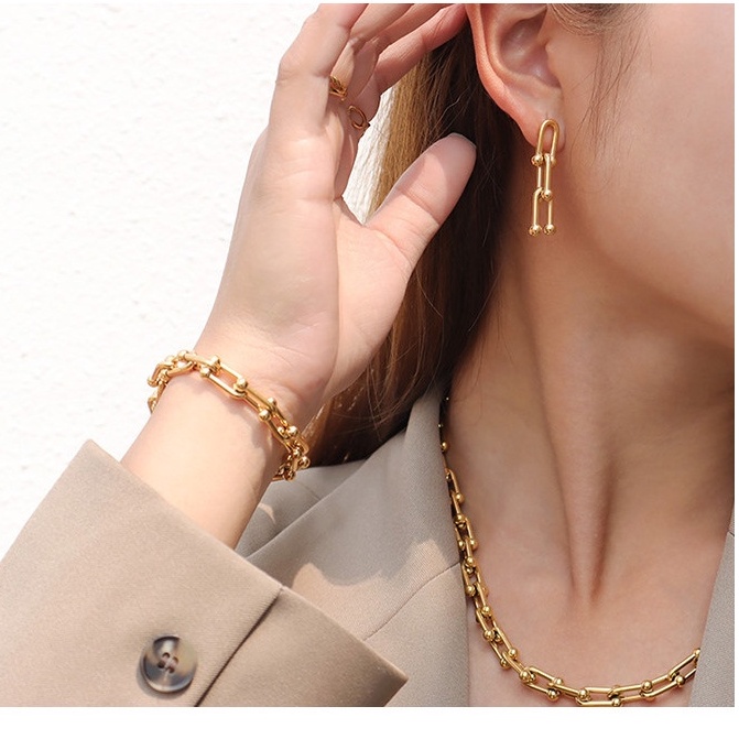 Choker vòng cổ titan kiểu xích hình khóa móng ngựa không gỉ