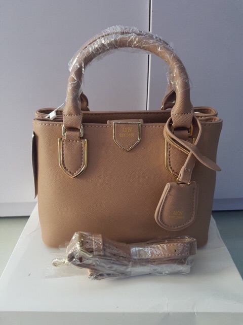 Túi est 2001 size 22 chất da xước | BigBuy360 - bigbuy360.vn