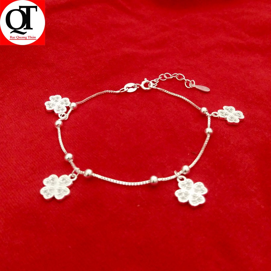 Lắc đeo tay nữ trang sức Bạc Quang Thản chất liệu bạc 925, kiểu lắc mềm mix cham cỏ bốn lá, phù hợp cho mọi lứa tuổi | BigBuy360 - bigbuy360.vn