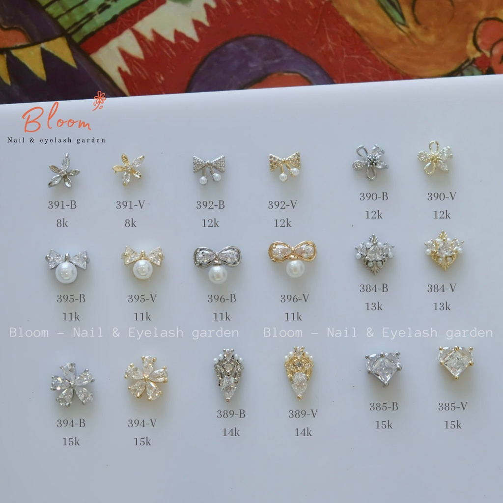 Charm nail, charm đính đá sang trọng, hot trend 2022