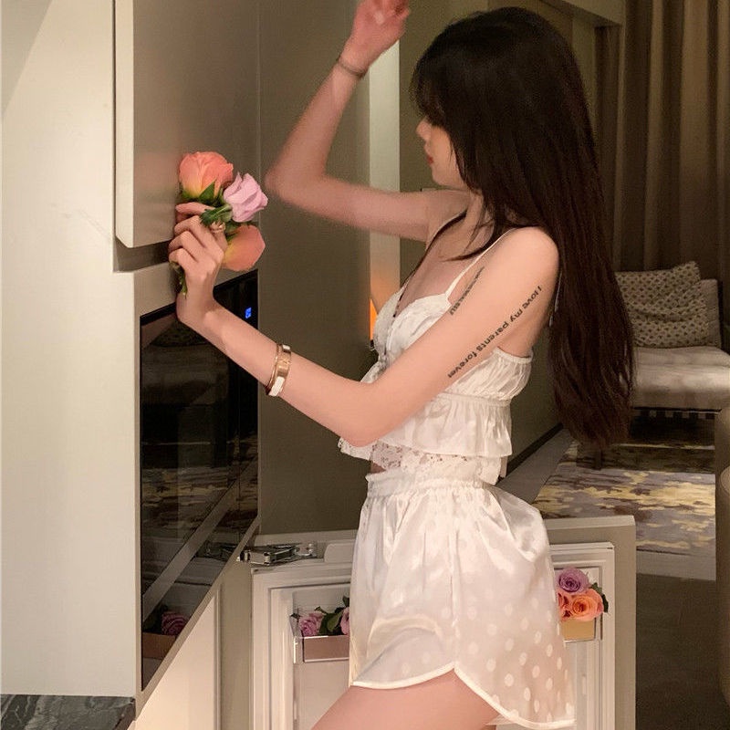 Set đồ ngủ hai dây phối ren họa tiết chấm bi thời trang mùa hè quyến rũ cho nữ