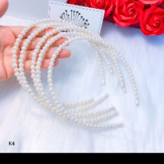 1 cây cài tóc đính hạt