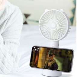 Quạt cầm tay Mini, Quạt sạc điện Q20 có 4 Cánh Pin Sạc , 3 tốc độ gió, có chân đế, nhựa ABS an toàn sức khoẻ