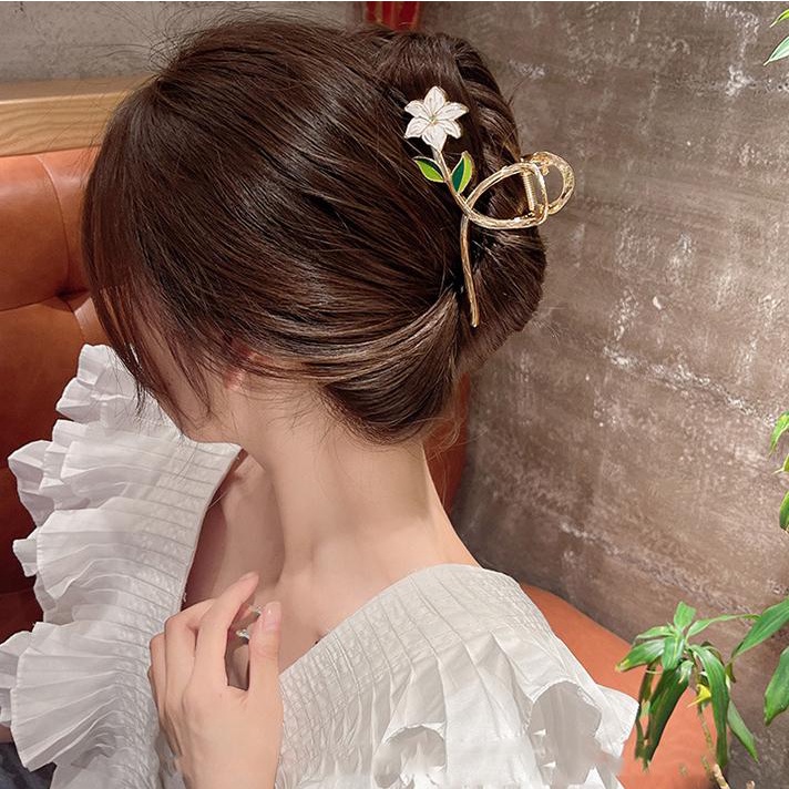 Kẹp tóc càng cua hoa huệ Tây trắng sang trọng thanh lịch dành cho nữ T11