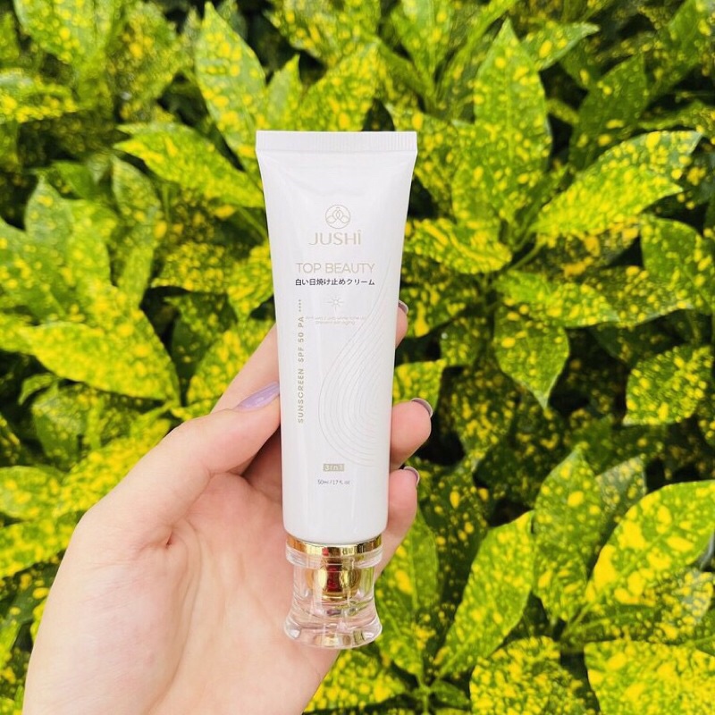 Kem chống nắng dưỡng ẩm nhau thai cừu nâng tông trắng sáng chính hãng Jushi Top Beauty Nhật Bản 50ml