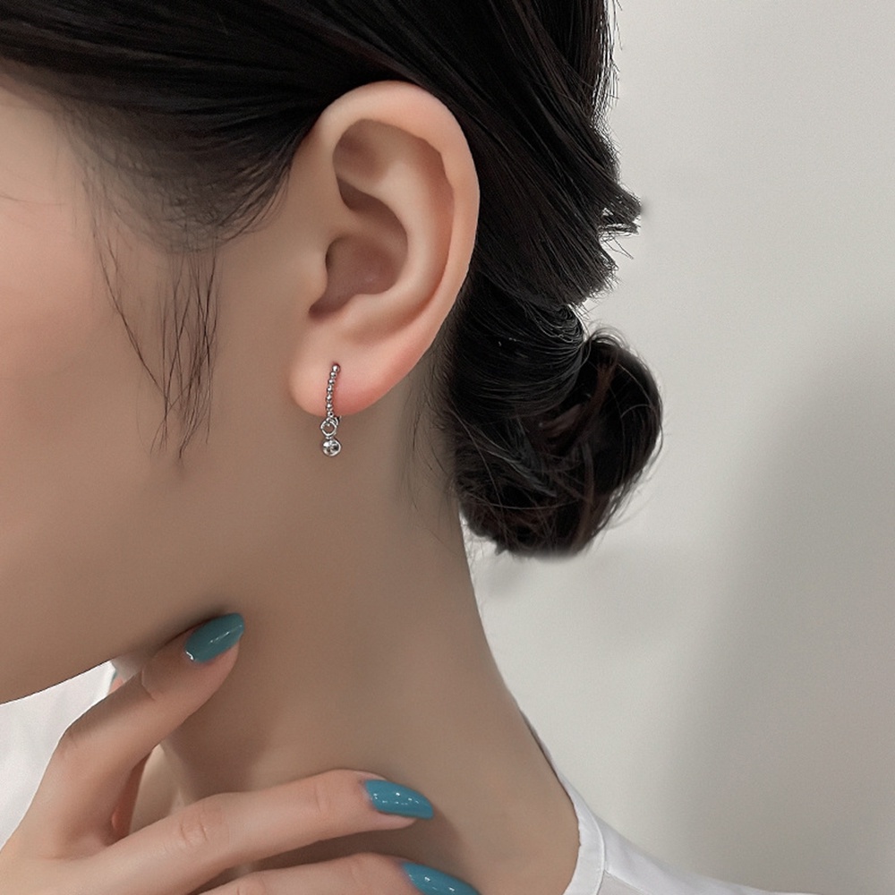 1 Khuyên Tai Tròn Đính Hạt Phong Cách Hàn Quốc Cổ Điển