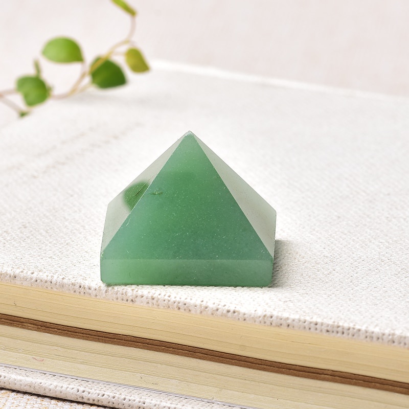 Đá Pha Lê Fluorite Tự Nhiên Hình Kim Tự Tháp Luân Xa Reiki Pha Lê Năng Lượng Trang Trí Nhà Cửa