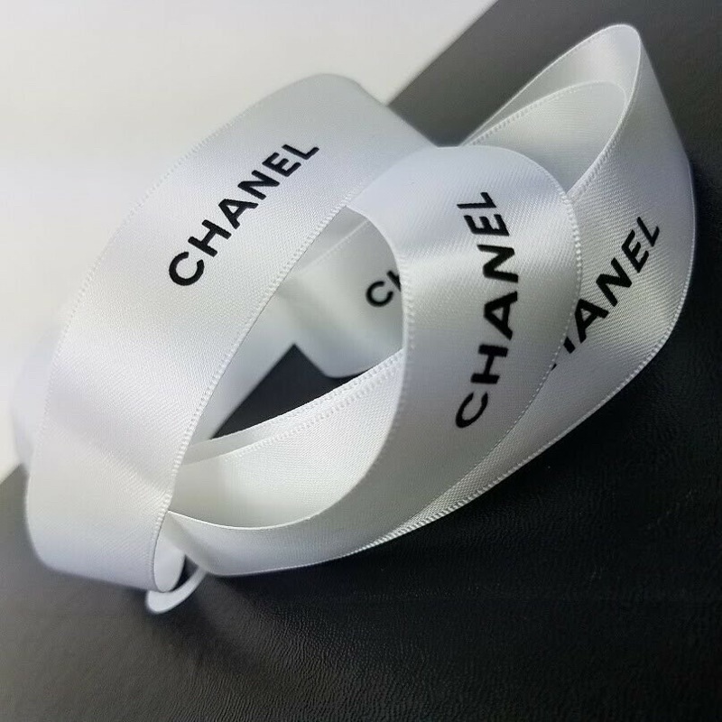 Ruy Băng Dây Trắng Chữ Đen CHANEL Ribbon