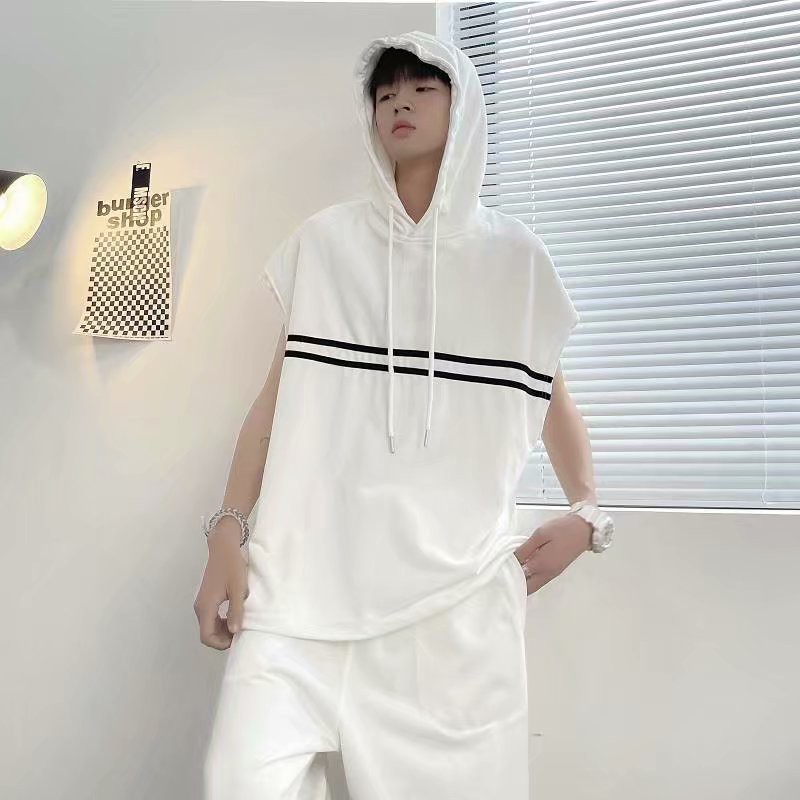 Bộ Đồ Thể Thao Nam Gồm Áo Không Tay Có Mũ Trùm Và Quần Short Mỏng Thời Trang Mùa Hè Năng Động Size M-3XL