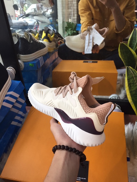 Alphabousee hồng sữa