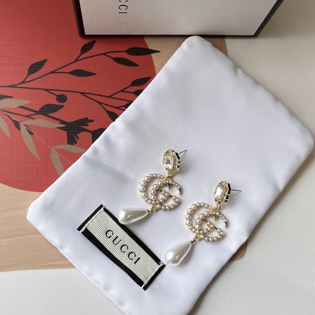 GUCCI Đôi Khuyên Tai Tròn Bằng Thép Titan In Chữ GG Tinh Tế