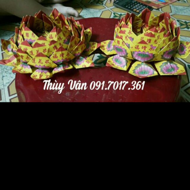 1 xấp giấy hoa sen  màu giấy thay đổi theo đợt nhé