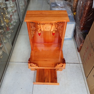 Bàn thờ thần tài ông địa gỗ xoan ngang 38 cm