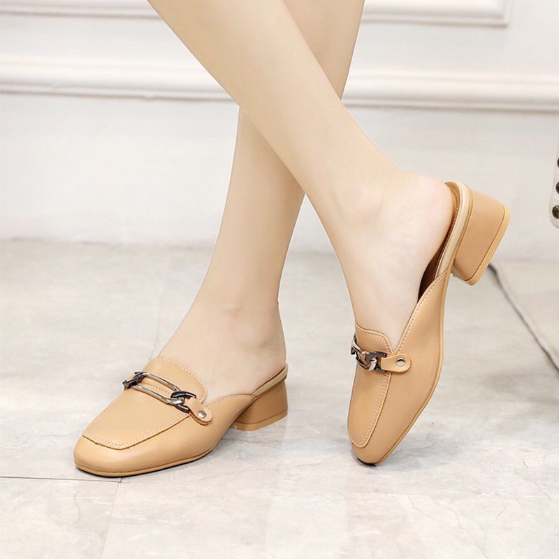 Giày sục big size 35-43 .hàng Quảng Châu( có sẵn 42-43 màu bò và kem)