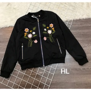Áo khoác gió bomber 2 lớp túi khoá thêu hoa nổi