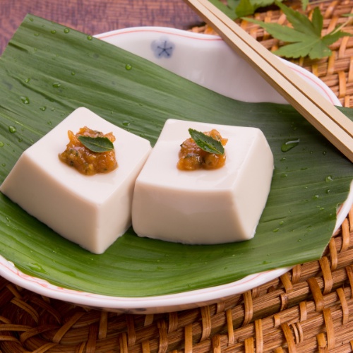 [CHỈ GIAO HCM] Đậu phụ lạnh Hiyayakko Shiki Tofu ăn liền 300G