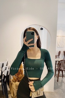 Áo Cổ Vuông Xỏ Ngón