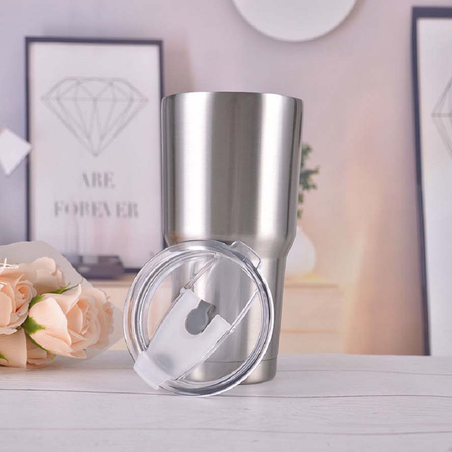 Ly Giữ Nhiệt Lõi Inox Cao Cấp YETI 900ml Kiểu Thái (full phụ kiện túi hút)