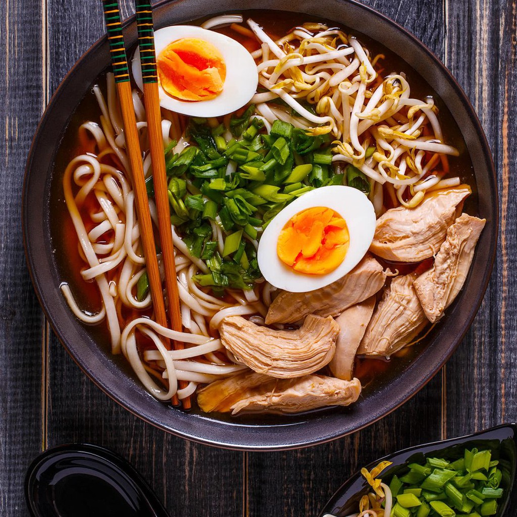 Mì trộn Udon Hương Vị Bò Teriyaki / Cà ri / truyền thống Acecook 82G