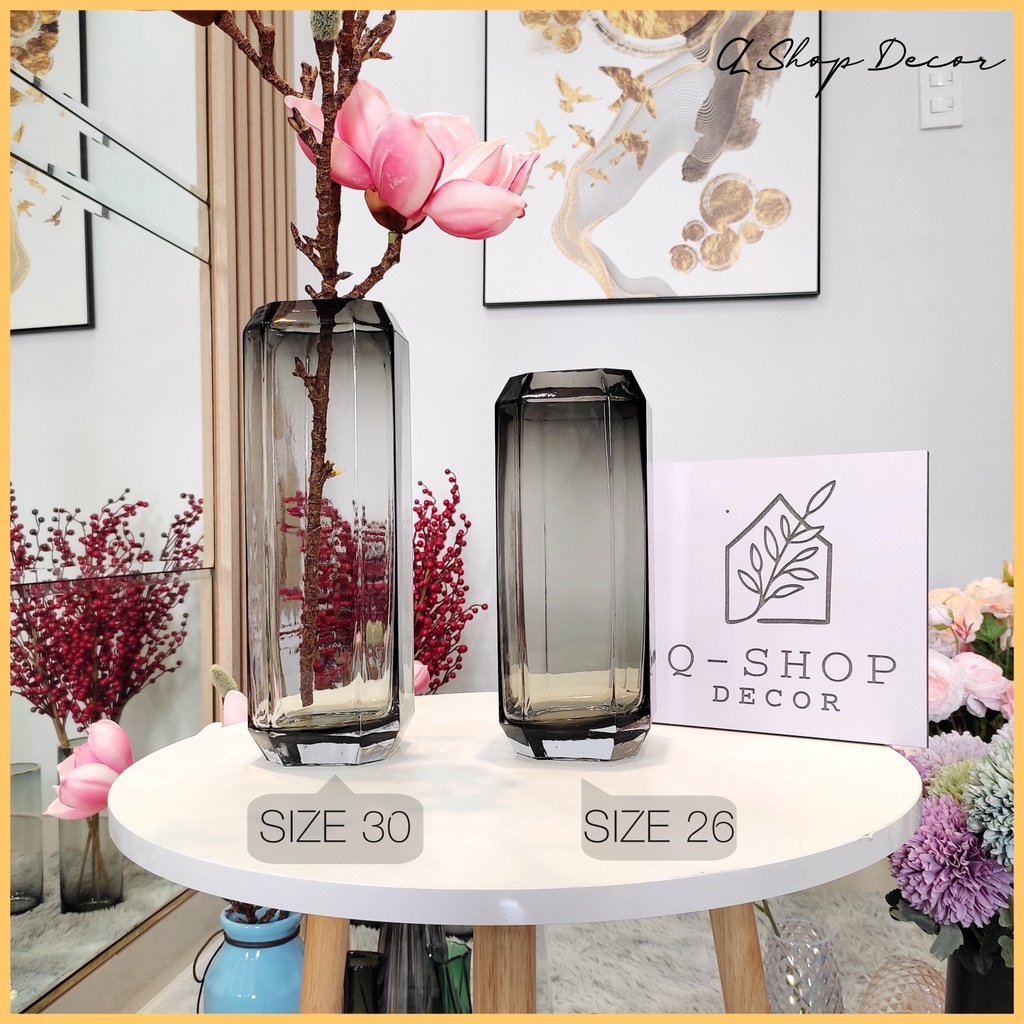 Lọ hoa decor thuỷ tinh xám đen cao cấp Qshop Decor , bình hoa trang trí phòng khách để bàn làm việc đẹp sang trọng