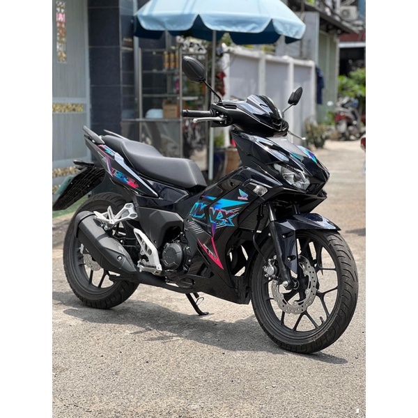 Tem xe win v3 đen tem 7 màu