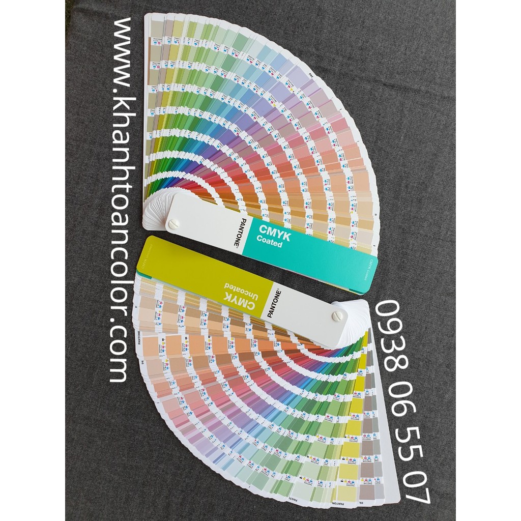 (CHÍNH HÃNG) Pantone CMYK mới nhất 2021 - Bảng màu Pantone Coated Uncoated CMYK GP5101A - 2868 màu - Từ PANTONE LLC