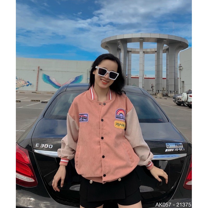 🌈𝐆𝐈𝐀́ 𝐗𝐔̛𝐎̛̉𝐍𝐆💢 057 Áo Khoác Kaki Nhung Gân Thêu Logo Nổi (Hình Thật) | BigBuy360 - bigbuy360.vn