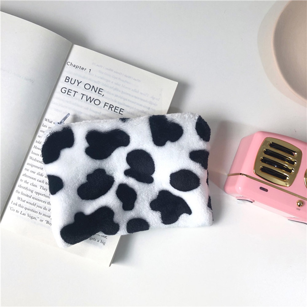 1 Ví Mini Đựng Tiền Xu / Thẻ Họa Tiết Bò Sữa Nhồi Bông Dễ Thương Cho Nữ