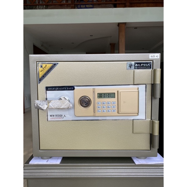 Két sắt Alpha 42E