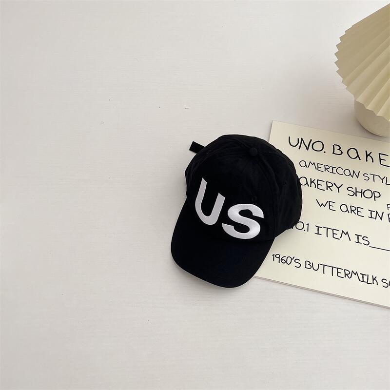 Nón Lưỡi Trai Thêu Chữ US Thời Trang Xu Hướng Đi Biển Cho Mẹ Và Bé