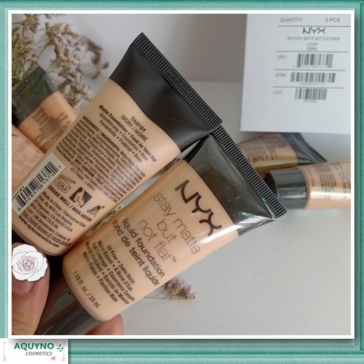 Kem Nền Kiềm Dầu NYX Stay Matte But Not Flat Liquid Foundation | BigBuy360 - bigbuy360.vn