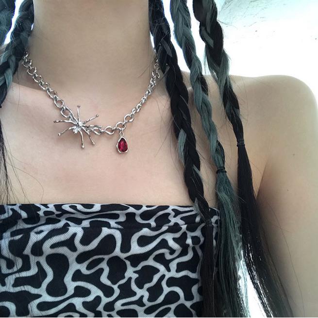 Vòng cổ choker hình nhện đính đá ruby thời trang cho nữ