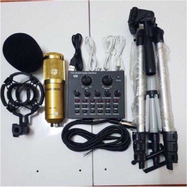 Combo thu âm livestream 3 món Mic BM900+Card V8+Gậy điện thoai 3 chân chân bảo hành 6 t